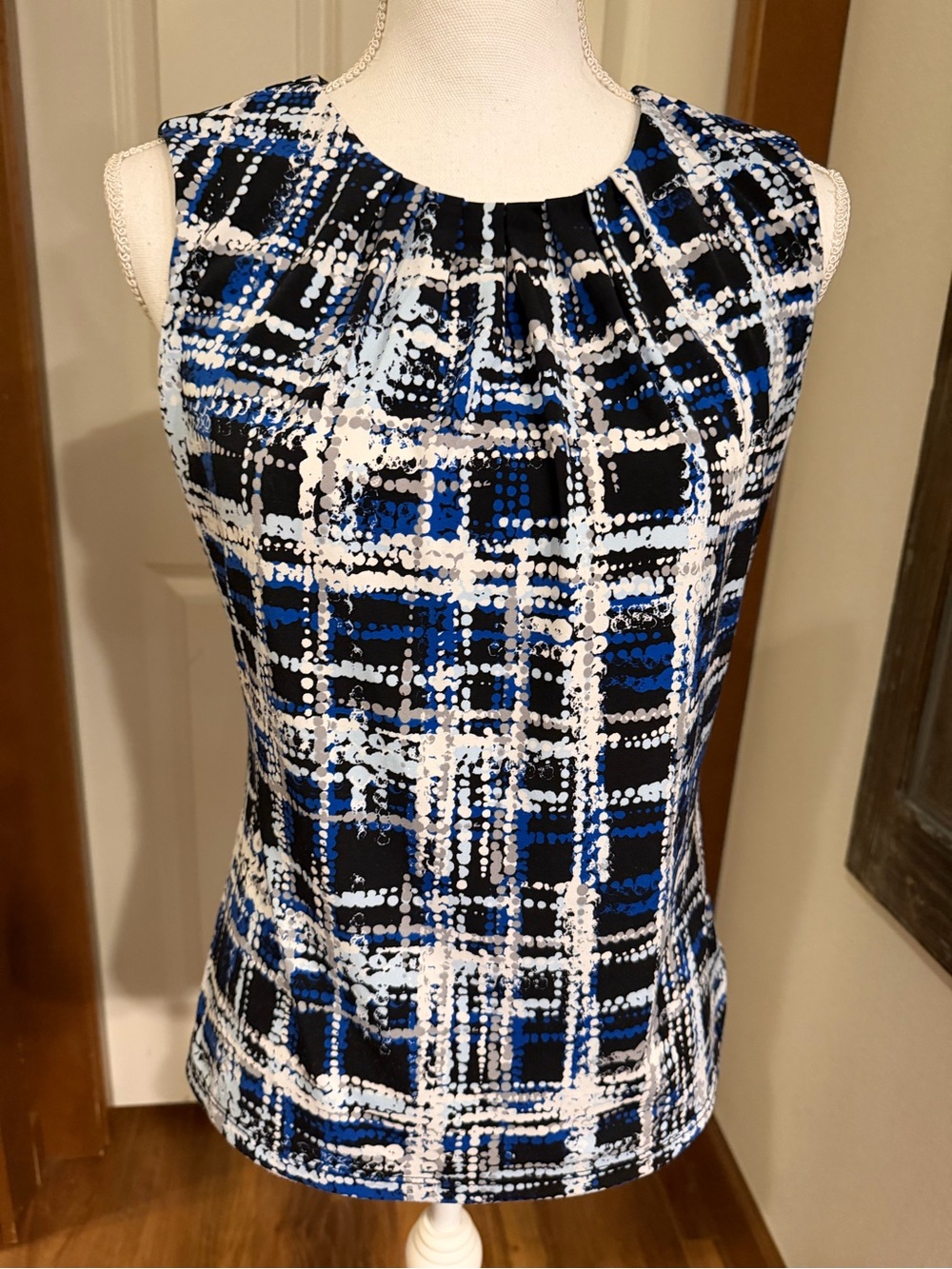 Calvin Klein Black, White & Blue Printed Sleeveless Camisole